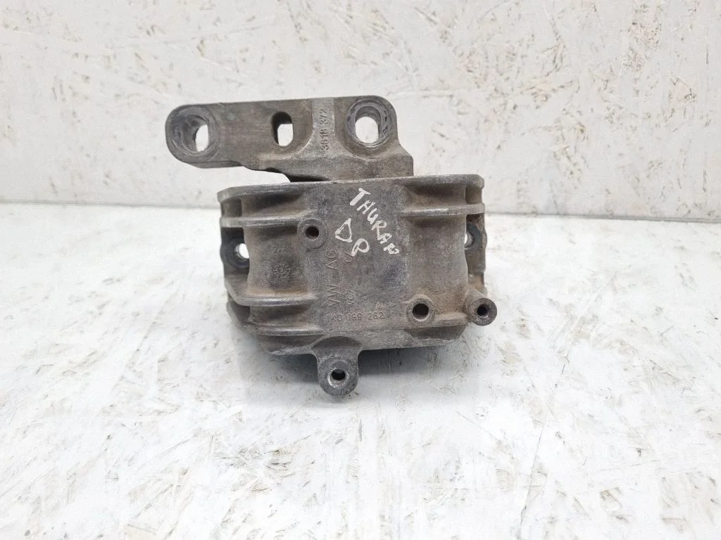 Engine mount bracket 1K0199262