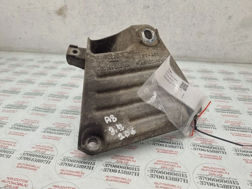 Dzinēja stiprinājuma kronšteins – Audi A8 S8 D3 4E (2002-2009)