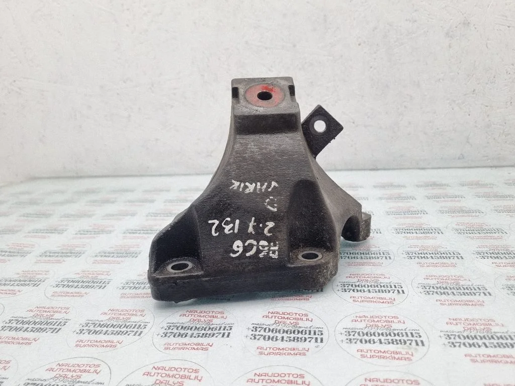 Dzinēja stiprinājuma kronšteins 4F0199308AB