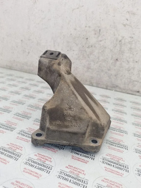 Engine mounting bracket 8D0199307G
