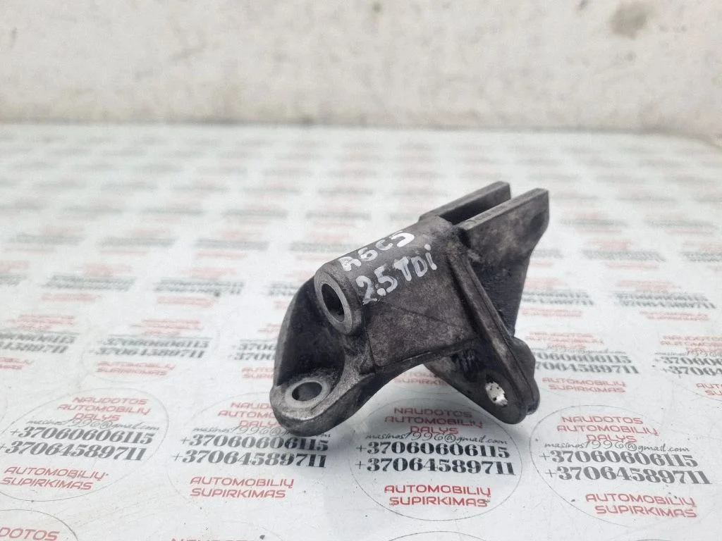 Engine mounting bracket 059903143E