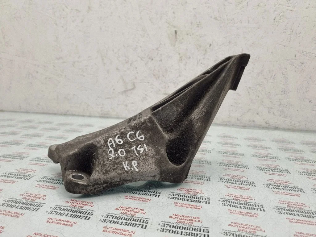 Mootori kinnituskronstein 4F0199307R