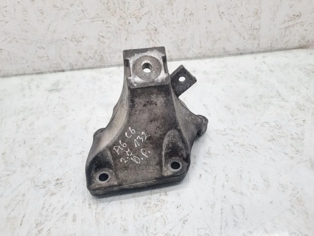Engine mounting bracket 4F0199308AB