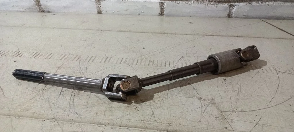 Steering column universal joint – Audi A6 Allroad C6 (2006-2011)