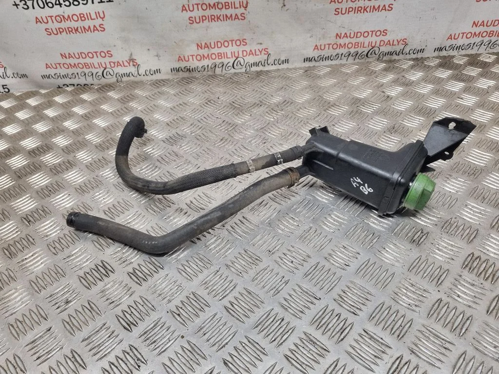 Power steering fluid tank/reservoir 3B0422371