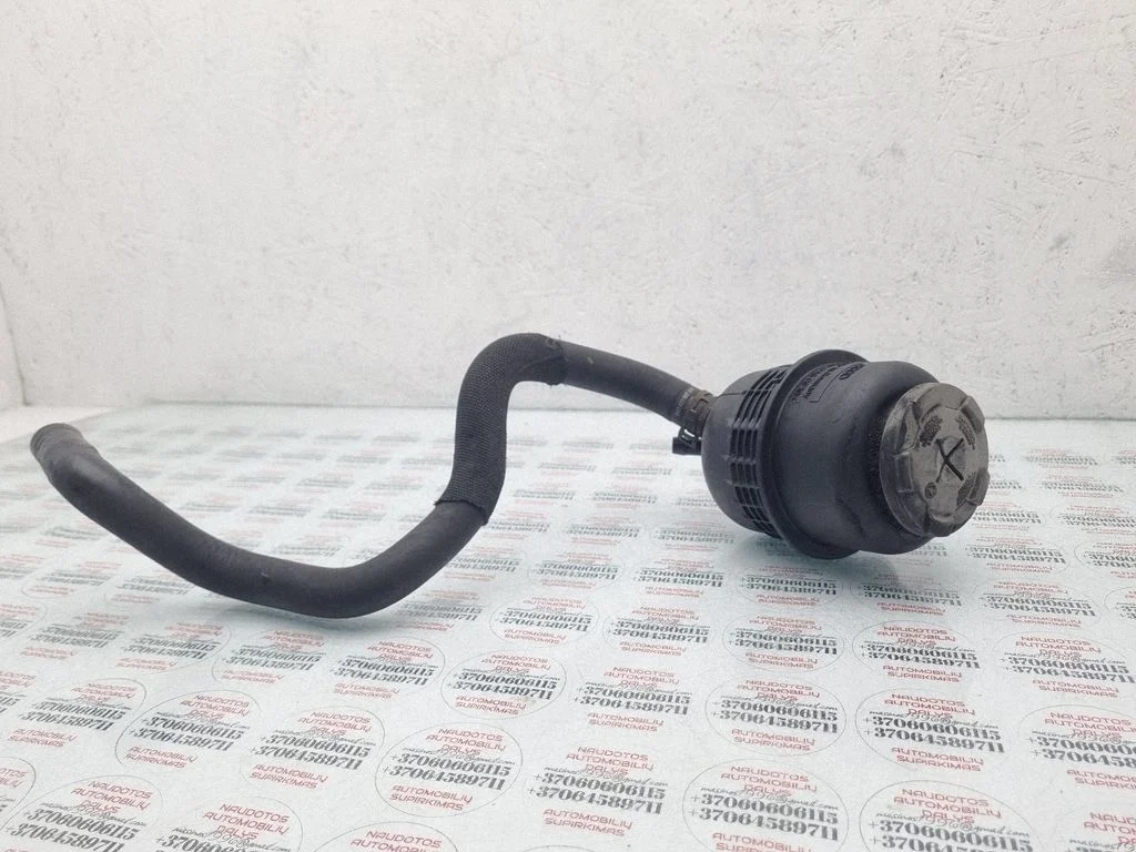 Power steering fluid tank/reservoir – Audi A4 Allroad B8 (2008-2016)