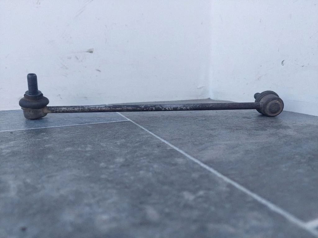 Łącznik stabilizatora przedni – Volkswagen Golf Plus (2005-2013)