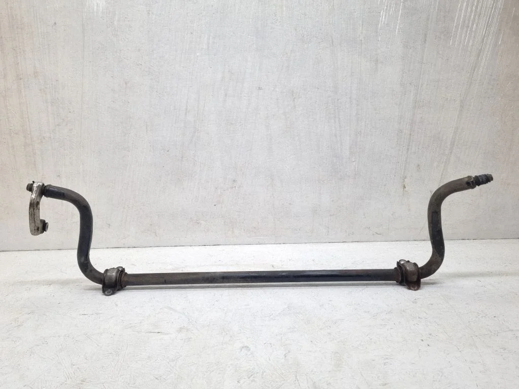 Eesmine stabilisaator (kaldevarras) – Audi A6 Allroad C6 (2006-2011)