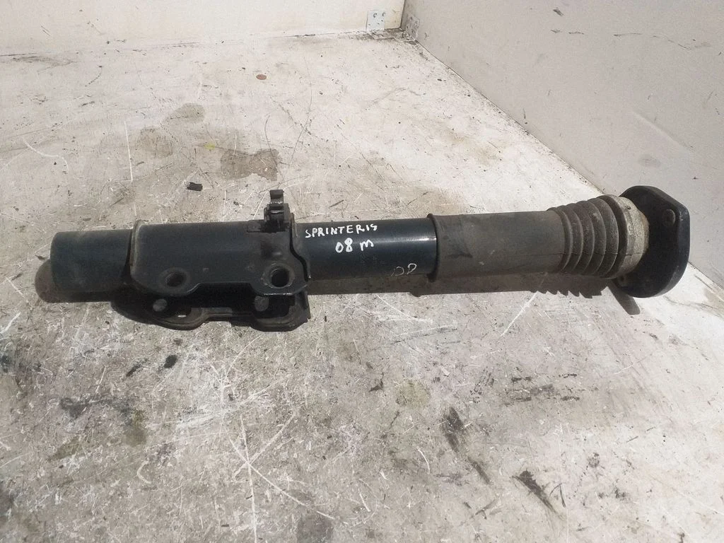 Front shock absorber/damper – Mercedes-Benz Sprinter W906 (2006-2018)