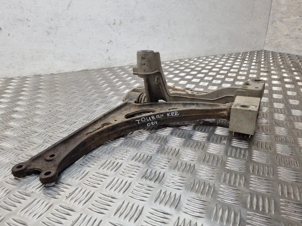 Front lower control arm/wishbone 1K0407153G
