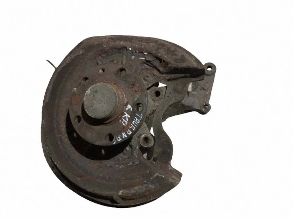 Tagumine rumm – tagumine vasak