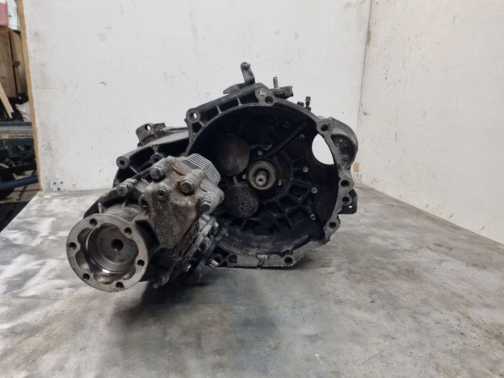 Manual 6 speed gearbox – Volkswagen Passat B6 (2005-2010)