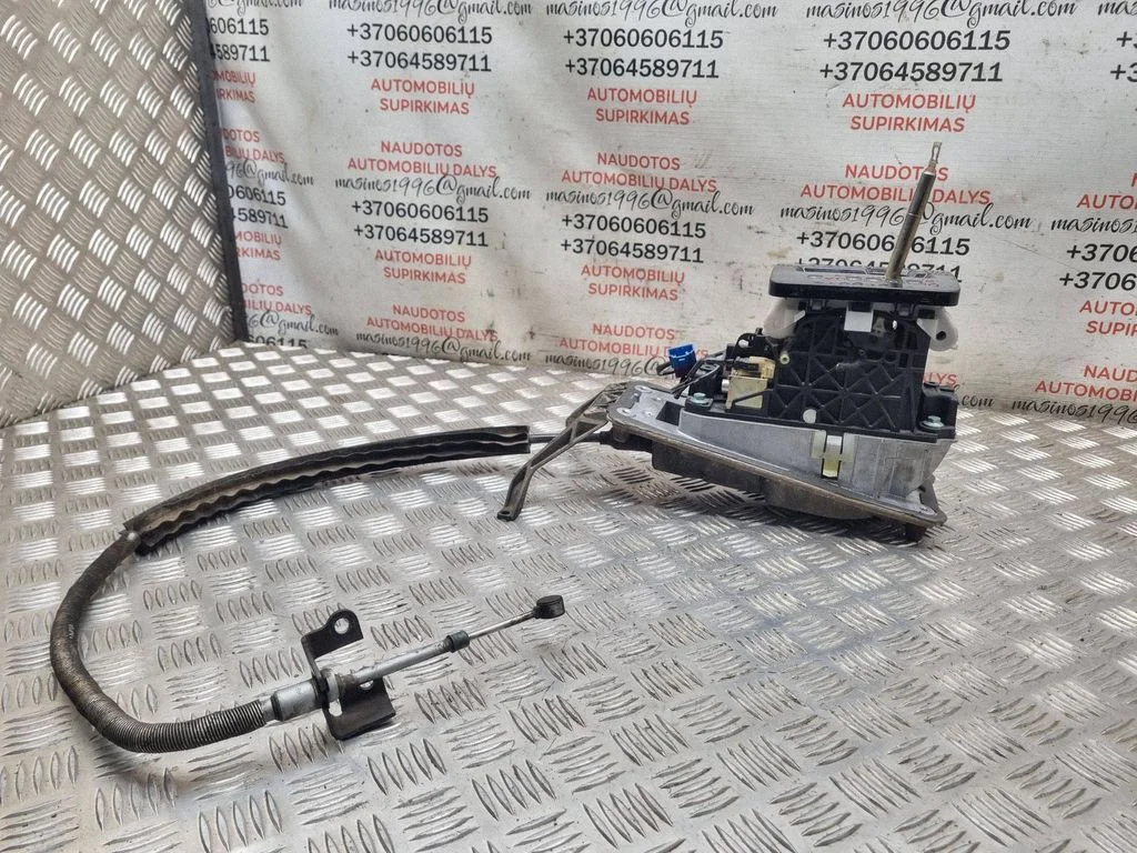 Gear selector mechanism – Volkswagen Touareg I (2002-2010)