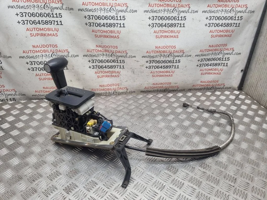 Gear selector mechanism – Volkswagen Touareg I (2002-2010)