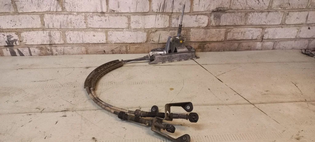 Mechanizm zmiany biegów (kulisa) 1K0711091A