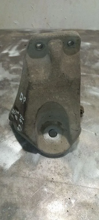 Gearbox mounting bracket – Audi A6 Allroad C6 (2006-2011)