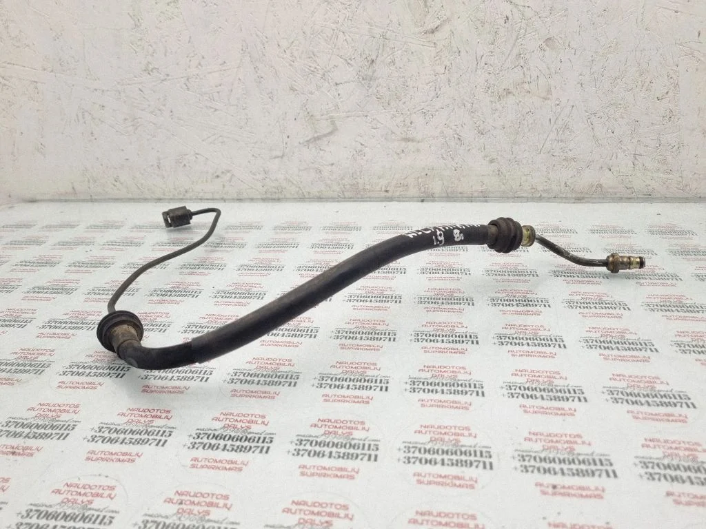Clutch pipe/line
