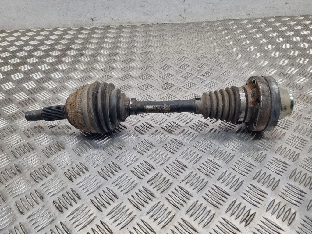 Front driveshaft – Audi Q7 4L (2005-2015)
