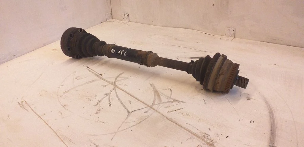 Front driveshaft – front left