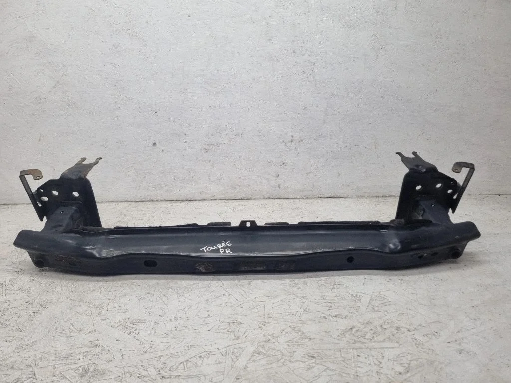 Front bumper cross member 7L0807109E