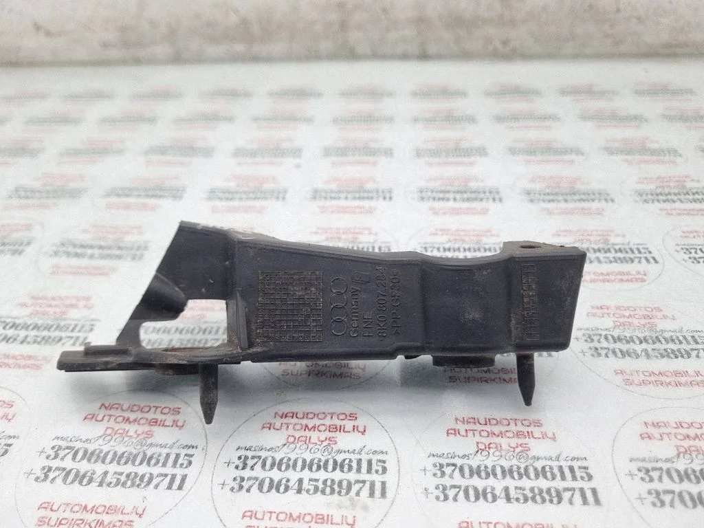 Front bumper mounting bracket 8K0807284
