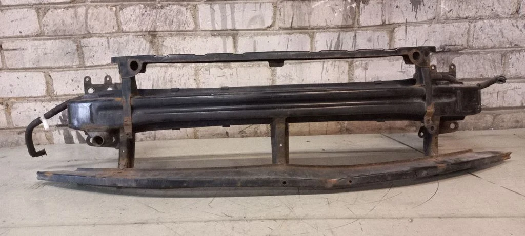 Front bumper cross member 1Z0807111