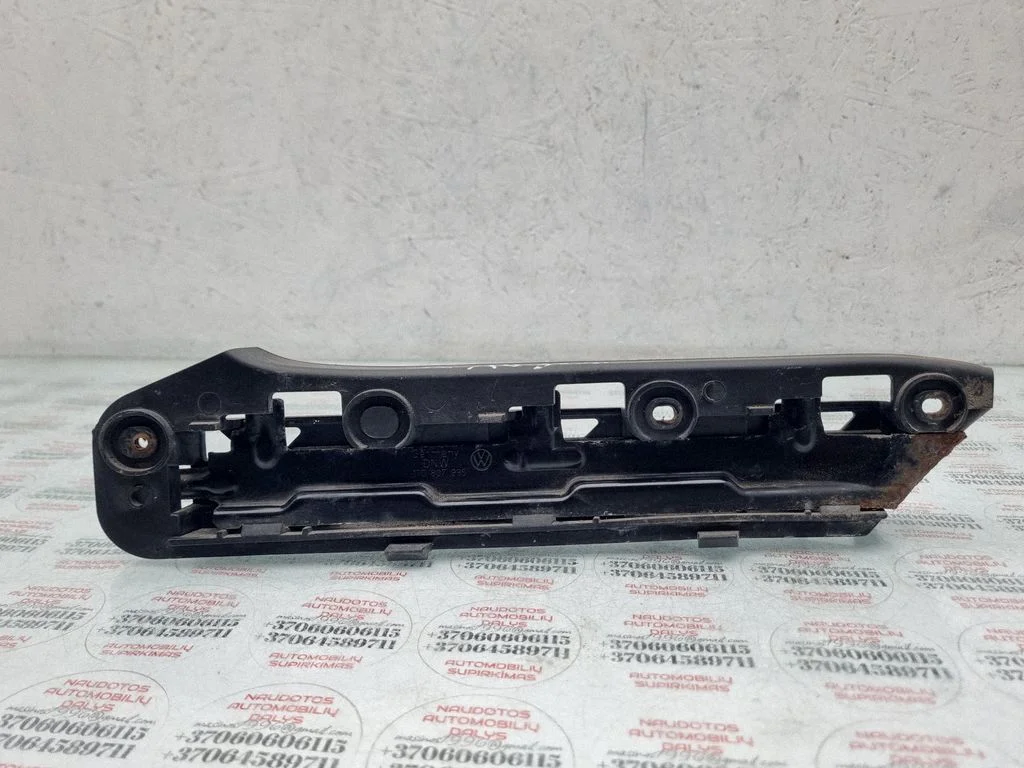 Esistange kinnitusklamber 1T0807050