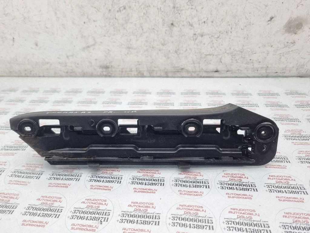 Front bumper mounting bracket 1T0807935