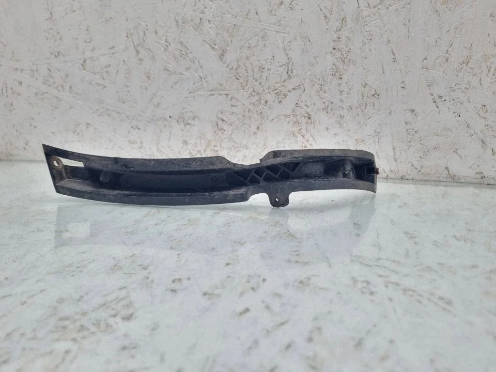 Front bumper mounting bracket 3C0807177
