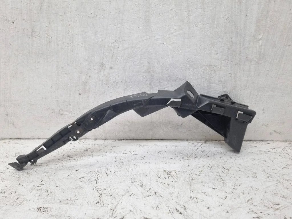 Front bumper mounting bracket 3B0807049C
