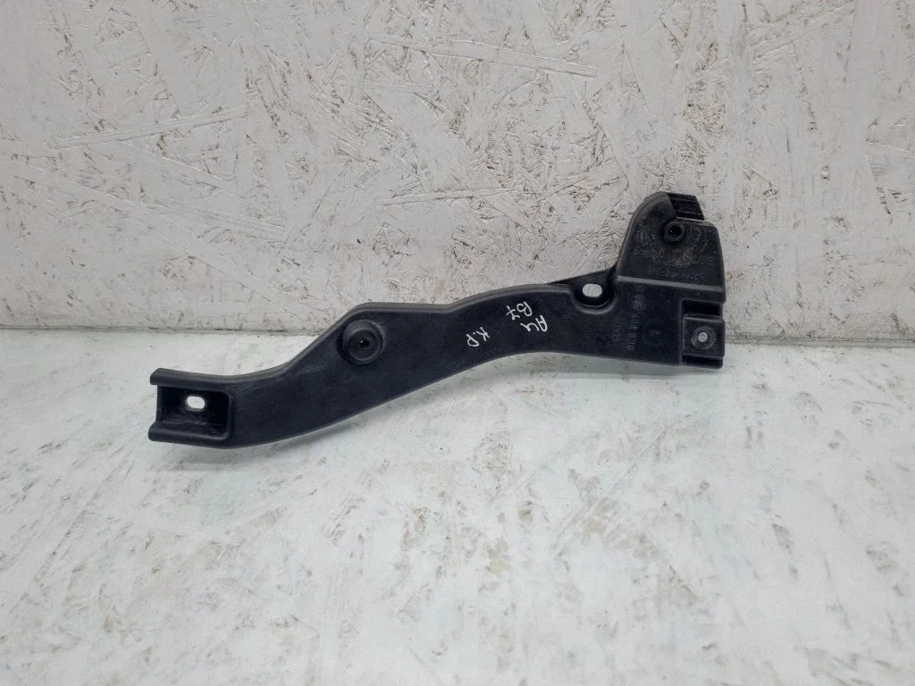 Front bumper mounting bracket 8E0807203B