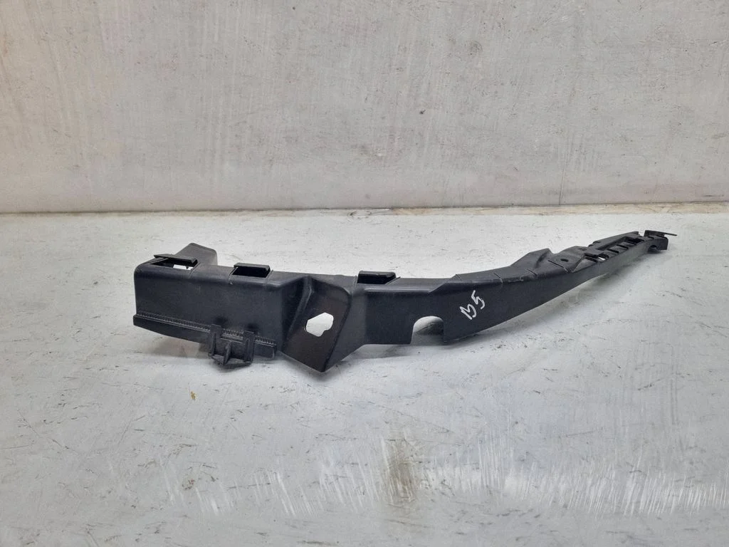 Front bumper mounting bracket 3B0807049C