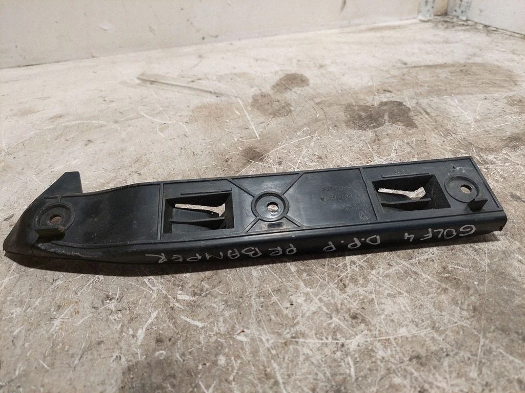 Front bumper mounting bracket 1J0807184A