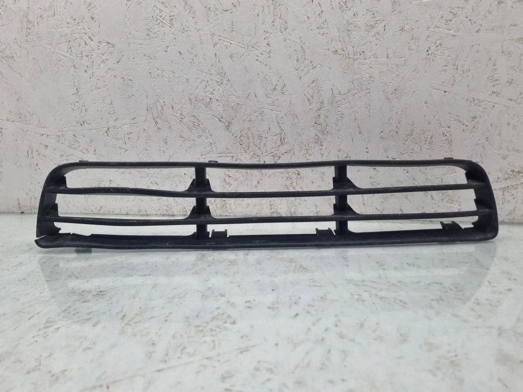 Front bumper lower grill 1J5853677B