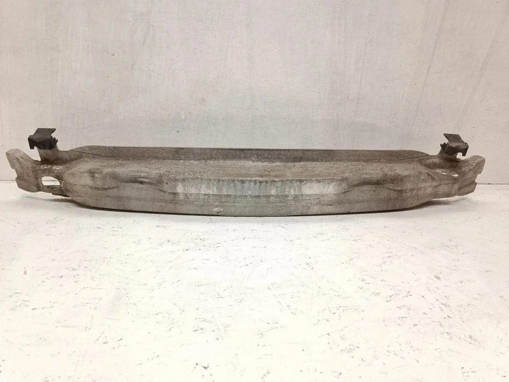 Front bumper mounting bracket – Audi A6 Allroad C6 (2006-2011)