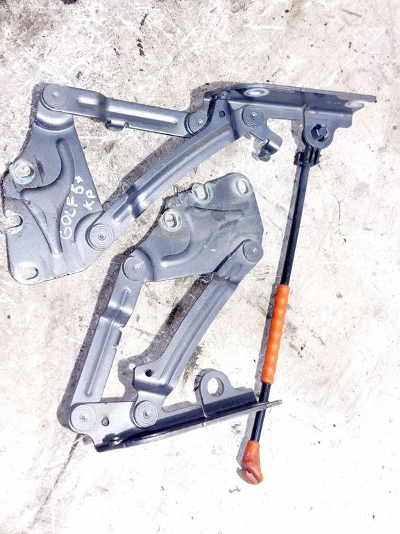 Engine bonnet/hood hinges – Volkswagen Golf Plus (2005-2013)