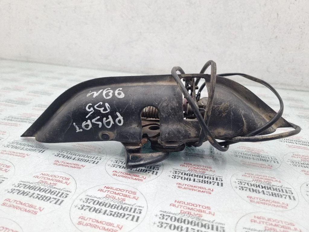 Motora pārsega slēdzene 3B0823509M