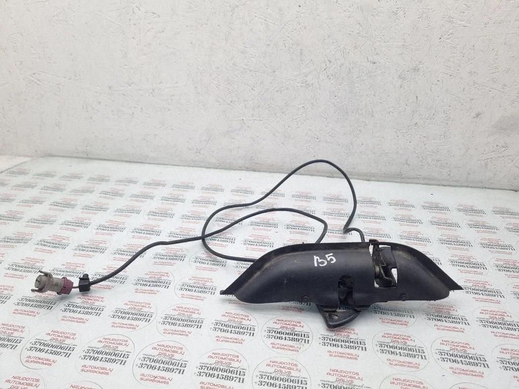 Motora pārsega slēdzene 3B0823509L