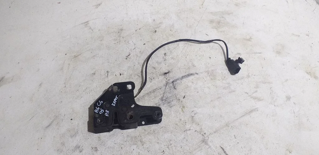 Engine bonnet/hood lock/catch – Audi A6 Allroad C5 (1999-2005)