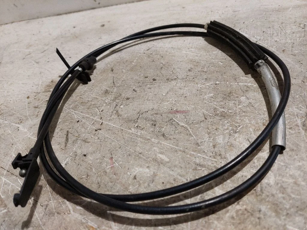 Linka zamka maski 4F1823531B