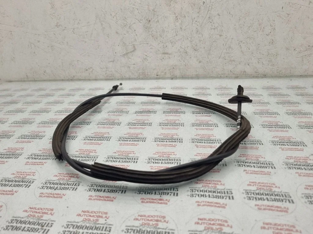 Engine bonnet/hood lock release cable 1T0823591B