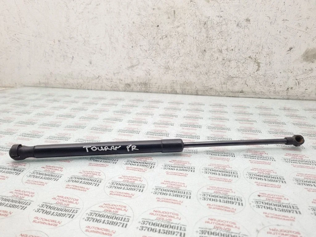 Front bonnet/hood damper/strut – Volkswagen Touran I (2003-2010)