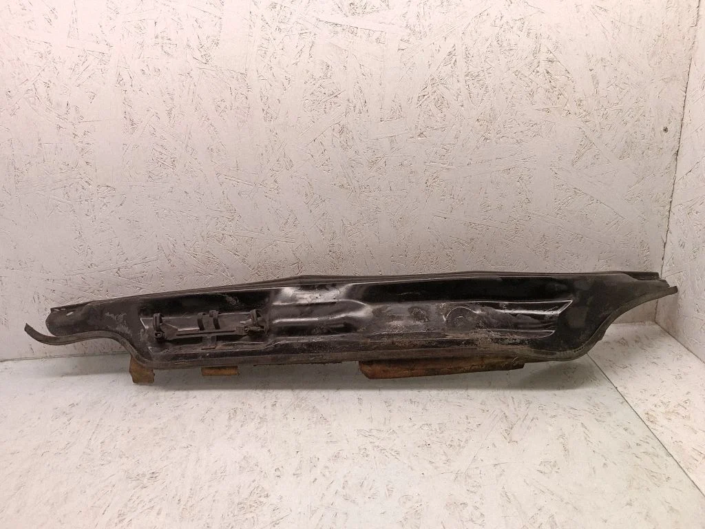 Wiper trim – Volkswagen Golf Plus (2005-2013)
