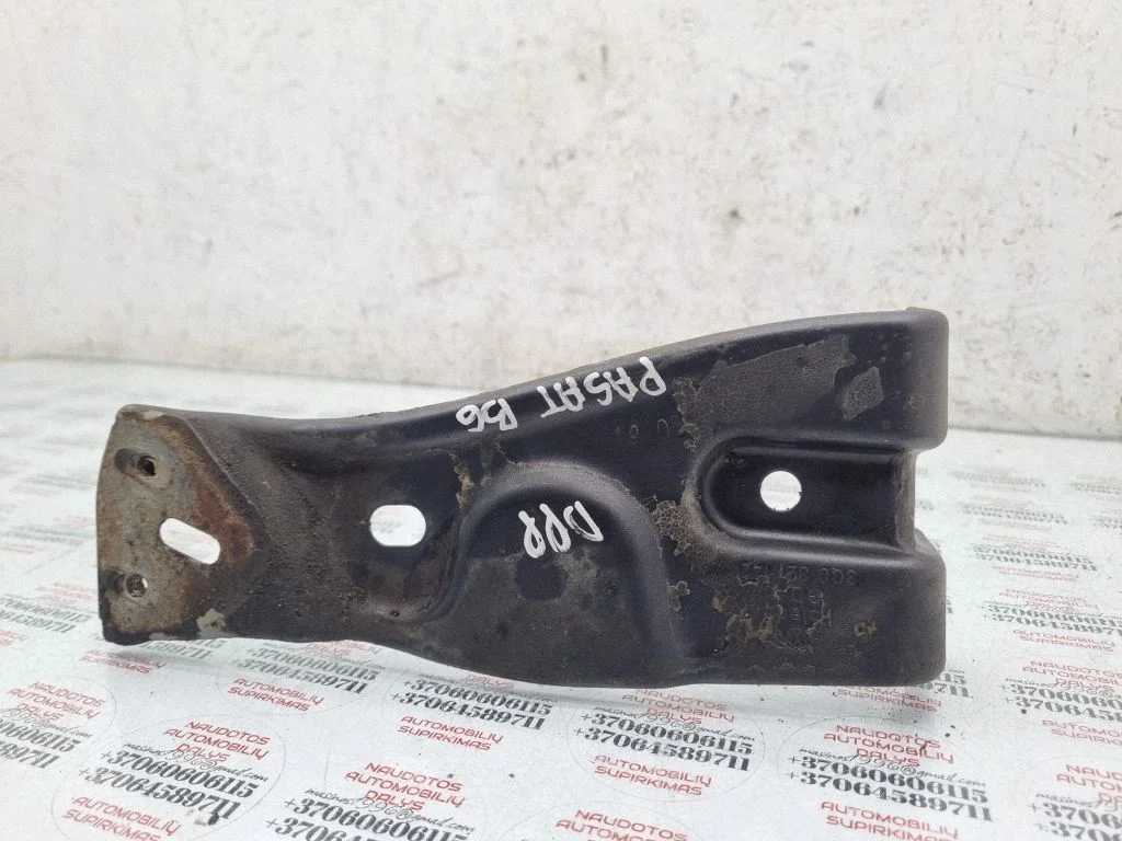 Fender mounting bracket – Volkswagen Passat B6 (2005-2010)
