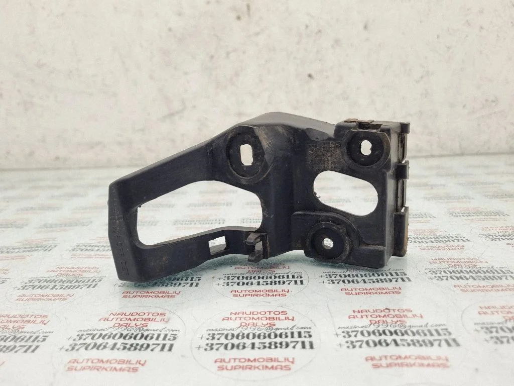 Fender mounting bracket 8E0853921D