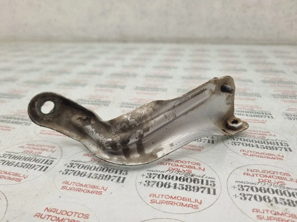 Fender mounting bracket 3B0821135D