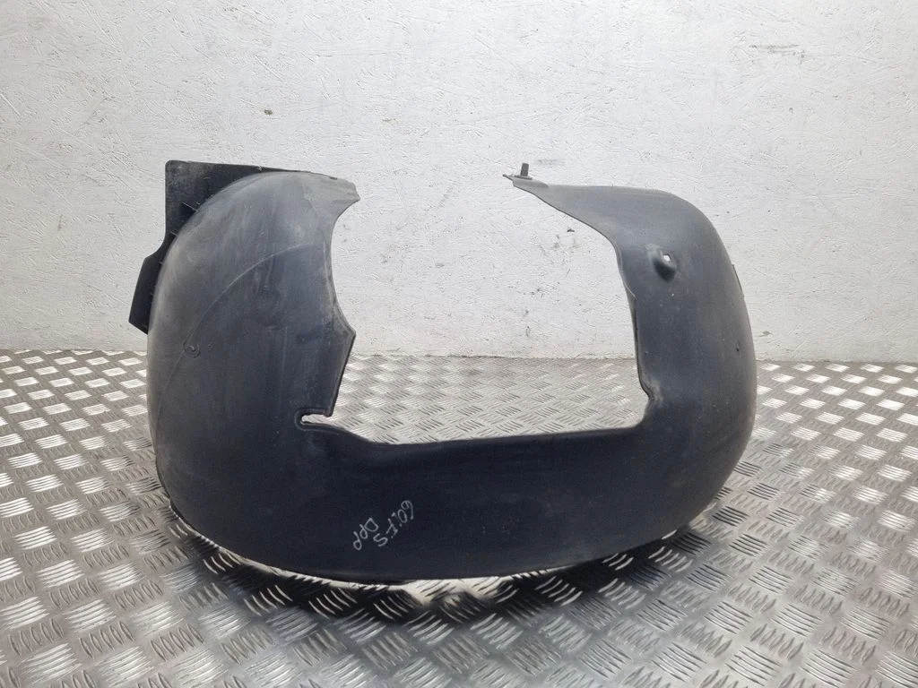 Front wheel arch liner splash guards 1K0805978B