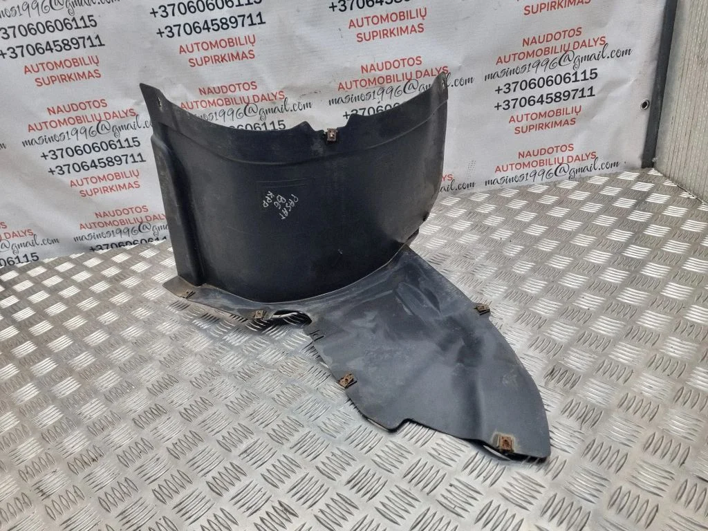 Front wheel arch liner splash guards 3C0805911D