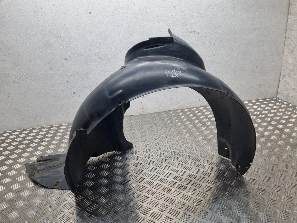 Front wheel arch liner splash guards 5Z0809957A