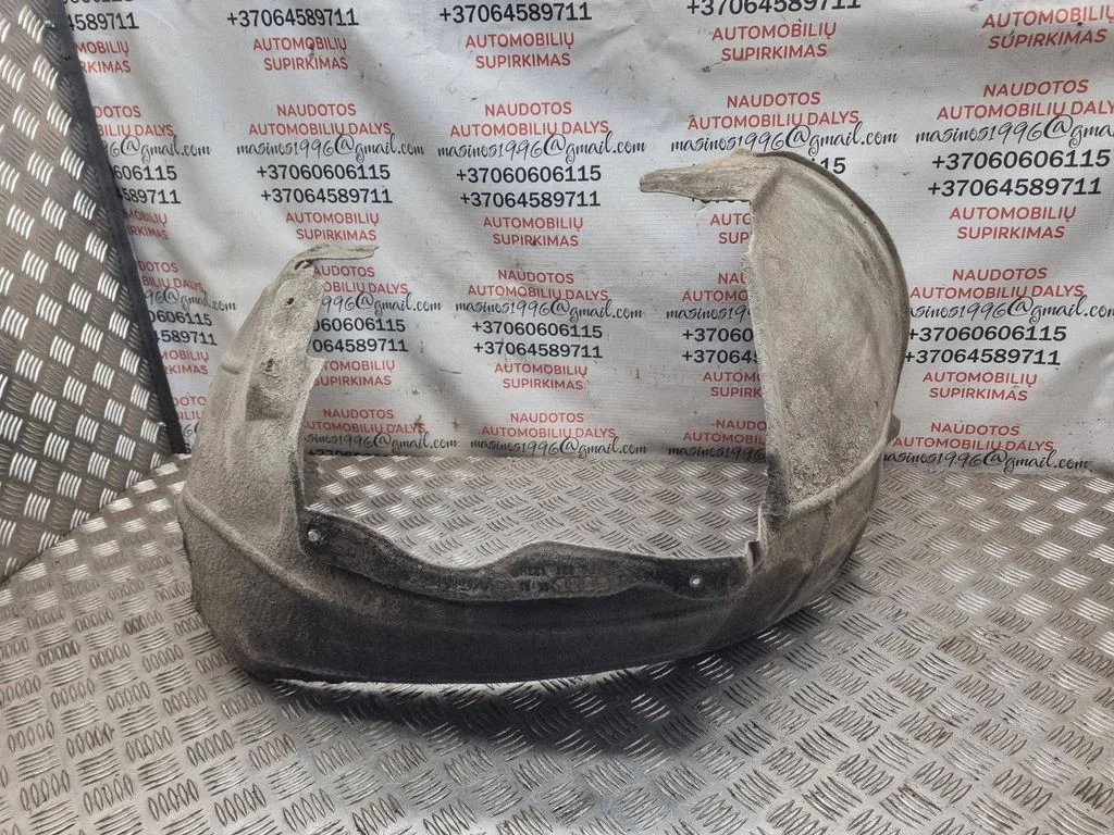 Esimene rattakoopa katteliist / porikaitse 4F0821133H